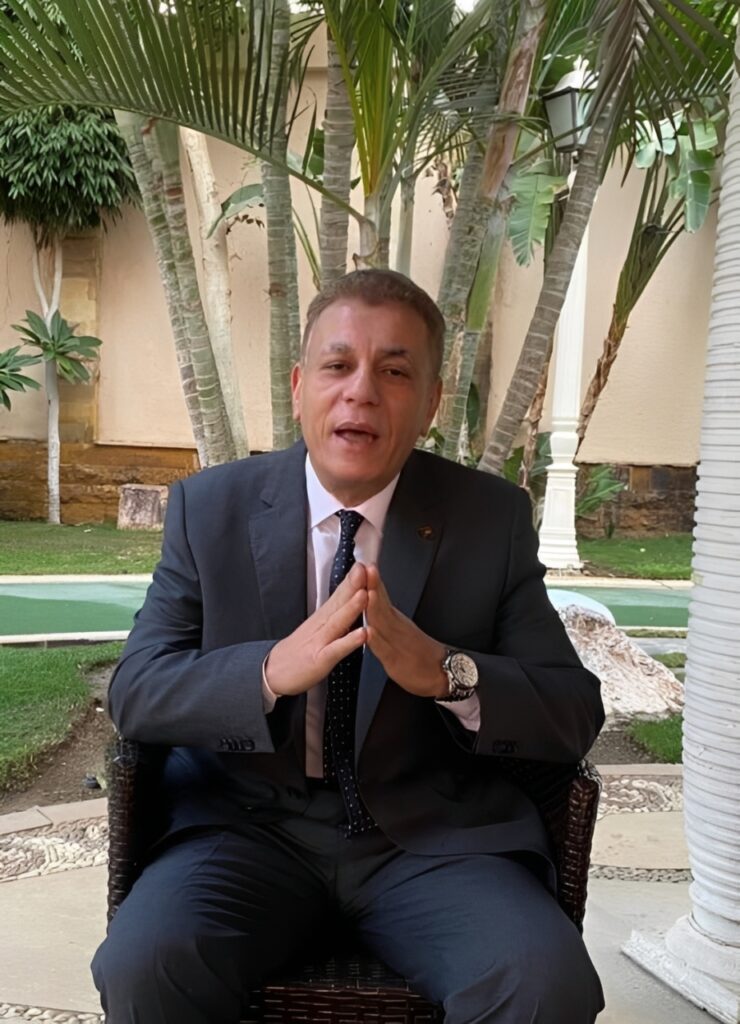 اللواء أيمن عبد الرحمن سيد الأهل يوضح أن التفكير واتخاذ القرار السريع وقت الأزمة هي اهم مهارات القائد المحترف